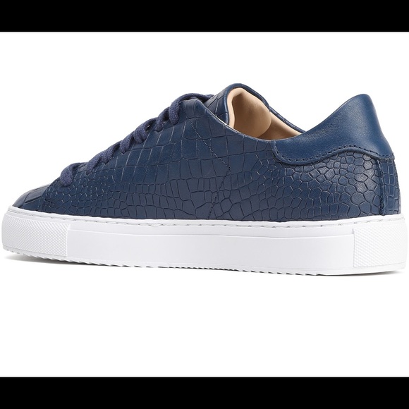 Croc-Effect Leather Sneakers - Picture 5 of 8